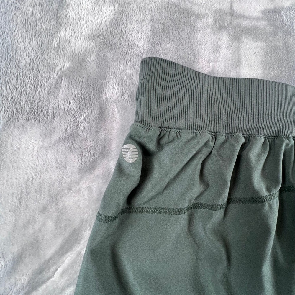 Z by Zella Shorts Women S Green Cuffed Drawstring Athletic Activewear Pocketed - Picture 5 of 7